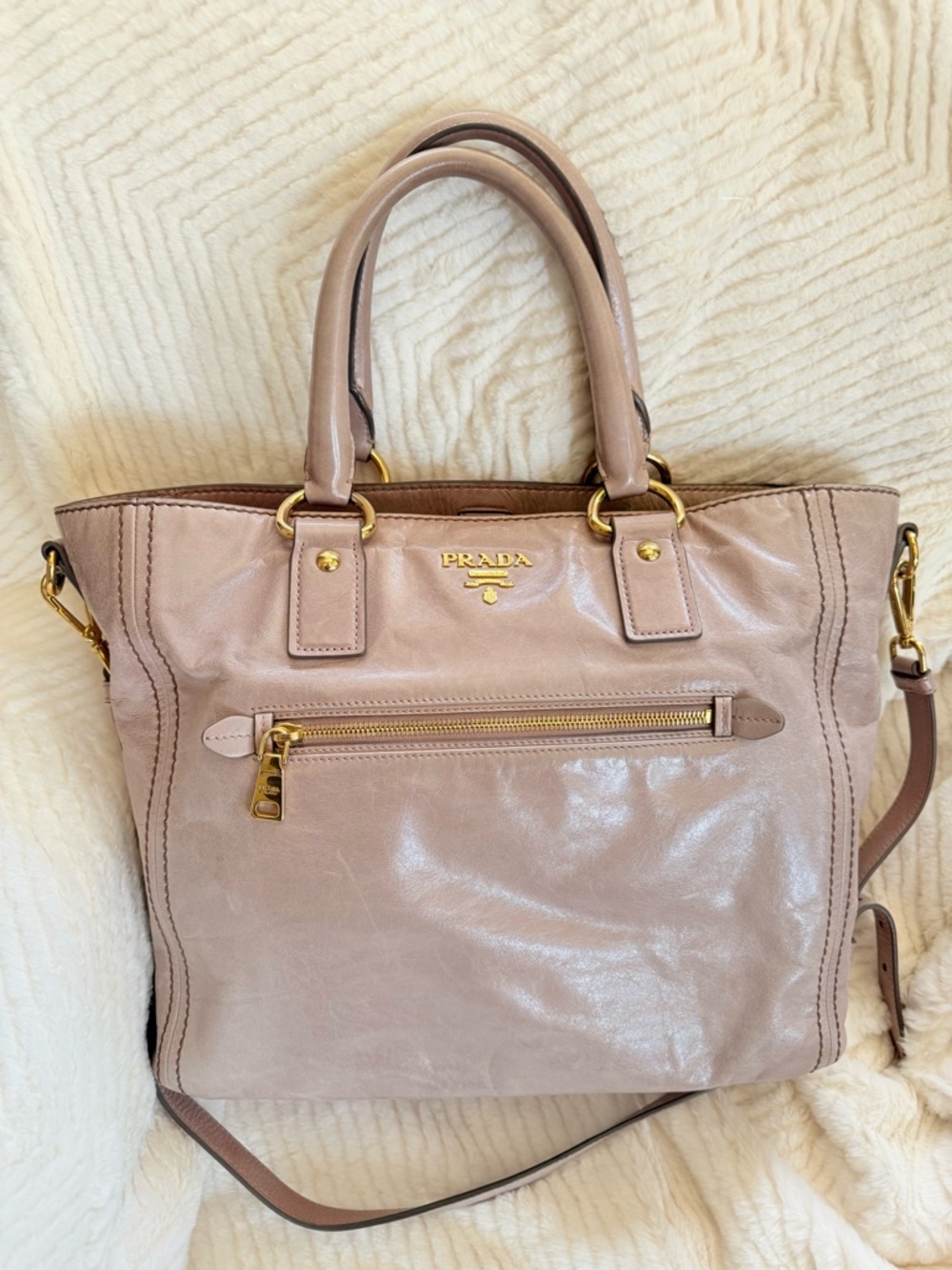 Authentic Prada Blush Pink Leather Vitello Shine Mughetto Bag